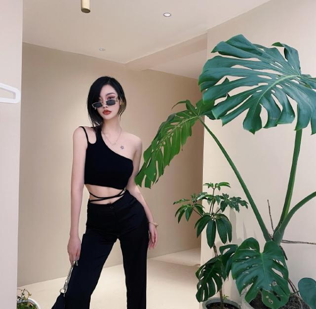 1617147335288063727.png 开云-【早报】“快乐”的C罗和不快乐的莱万...